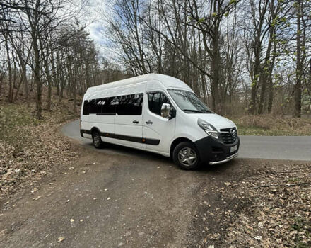 Белый Опель Movano, объемом двигателя 2.3 л и пробегом 420 тыс. км за 26900 $, фото 3 на Automoto.ua