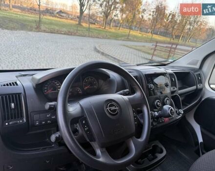 Білий Опель Movano, об'ємом двигуна 0 л та пробігом 86 тис. км за 25000 $, фото 23 на Automoto.ua