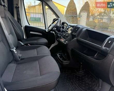 Білий Опель Movano, об'ємом двигуна 0 л та пробігом 86 тис. км за 25000 $, фото 26 на Automoto.ua