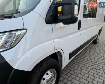 Білий Опель Movano, об'ємом двигуна 0 л та пробігом 86 тис. км за 25000 $, фото 3 на Automoto.ua