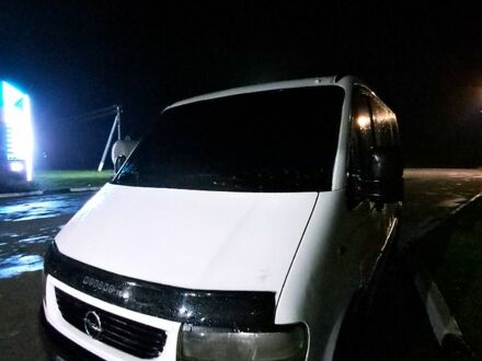 Белый Опель Movano, объемом двигателя 2.8 л и пробегом 250 тыс. км за 3500 $, фото 1 на Automoto.ua