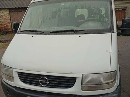 Білий Опель Movano, об'ємом двигуна 2.8 л та пробігом 200 тис. км за 3000 $, фото 1 на Automoto.ua