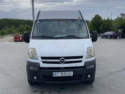 Белый Опель Movano, объемом двигателя 2.5 л и пробегом 695 тыс. км за 5500 $, фото 1 на Automoto.ua