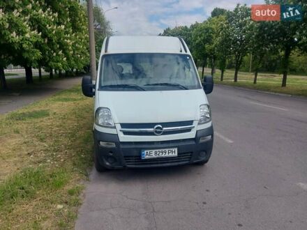 Опель Movano 2004 в Днепре (Днепропетровске) на Automoto.ua Белый Опель Movano, объемом двигателя 2.5 л и пробегом 300 тыс. км за 6900 $, фото 1 на Automoto.ua