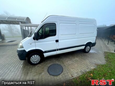 Белый Опель Movano, объемом двигателя 2.5 л и пробегом 390 тыс. км за 7500 $, фото 1 на Automoto.ua