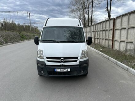 Белый Опель Movano, объемом двигателя 3 л и пробегом 500 тыс. км за 6700 $, фото 1 на Automoto.ua