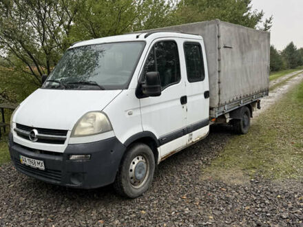 Белый Опель Movano, объемом двигателя 2.46 л и пробегом 436 тыс. км за 8000 $, фото 1 на Automoto.ua