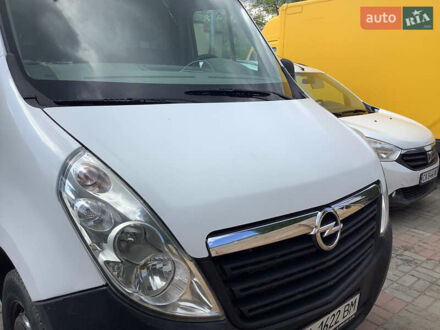 Опель Movano 2010 в Звенигородка на Automoto.ua Белый Опель Movano, объемом двигателя 2.3 л и пробегом 298 тыс. км за 10500 $, фото 1 на Automoto.ua
