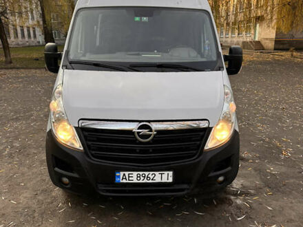Белый Опель Movano, объемом двигателя 2.3 л и пробегом 581 тыс. км за 13900 $, фото 1 на Automoto.ua