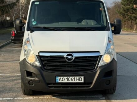 Белый Опель Movano, объемом двигателя 2.3 л и пробегом 389 тыс. км за 16000 $, фото 1 на Automoto.ua