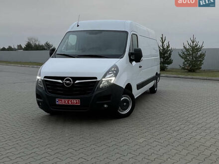Белый Опель Movano, объемом двигателя 2.3 л и пробегом 217 тыс. км за 18000 $, фото 1 на Automoto.ua