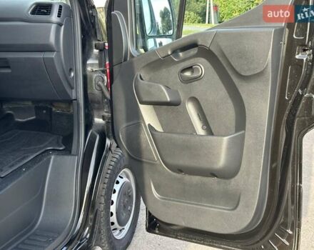 Черный Опель Movano, объемом двигателя 2.3 л и пробегом 186 тыс. км за 18500 $, фото 35 на Automoto.ua