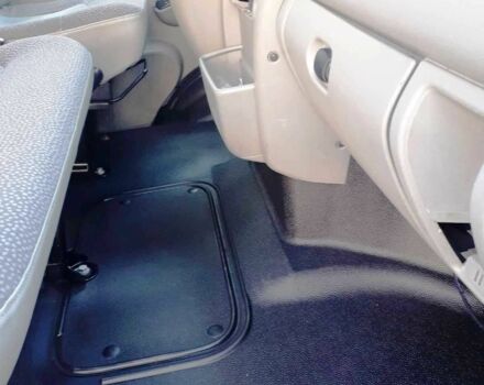 Черный Опель Movano, объемом двигателя 2.5 л и пробегом 315 тыс. км за 7900 $, фото 13 на Automoto.ua