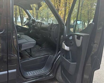 Чорний Опель Movano, об'ємом двигуна 2.3 л та пробігом 243 тис. км за 15000 $, фото 7 на Automoto.ua
