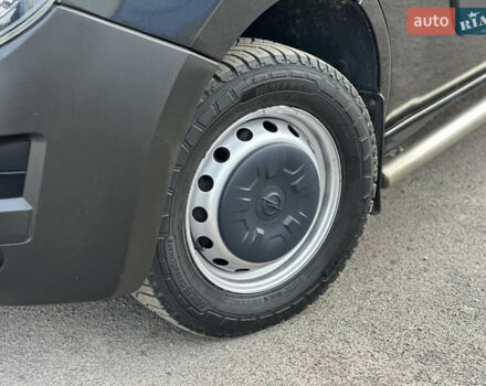 Чорний Опель Movano, об'ємом двигуна 2.3 л та пробігом 185 тис. км за 18800 $, фото 2 на Automoto.ua