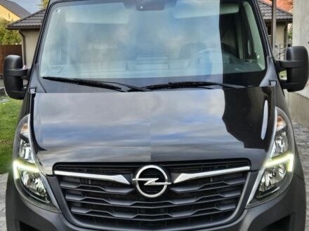 Черный Опель Movano, объемом двигателя 2 л и пробегом 260 тыс. км за 18700 $, фото 1 на Automoto.ua