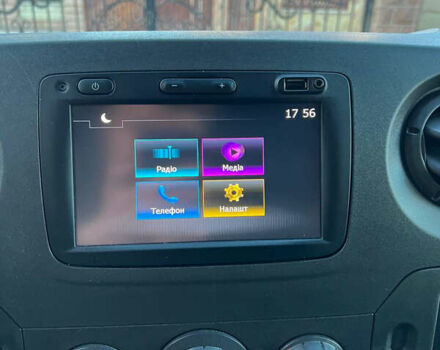 Красный Опель Movano, объемом двигателя 2.3 л и пробегом 297 тыс. км за 19500 $, фото 17 на Automoto.ua