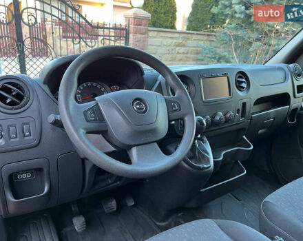 Красный Опель Movano, объемом двигателя 2.3 л и пробегом 297 тыс. км за 19500 $, фото 27 на Automoto.ua