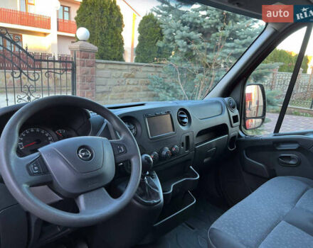 Красный Опель Movano, объемом двигателя 2.3 л и пробегом 297 тыс. км за 19500 $, фото 29 на Automoto.ua