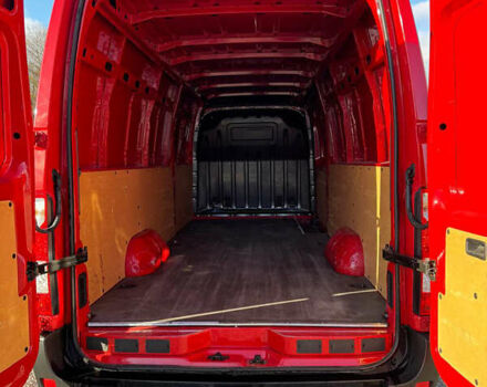 Красный Опель Movano, объемом двигателя 0 л и пробегом 296 тыс. км за 17400 $, фото 9 на Automoto.ua