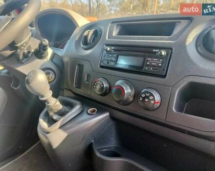 Красный Опель Movano, объемом двигателя 2.3 л и пробегом 62 тыс. км за 18850 $, фото 5 на Automoto.ua