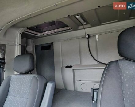 Красный Опель Movano, объемом двигателя 2.3 л и пробегом 337 тыс. км за 16900 $, фото 69 на Automoto.ua