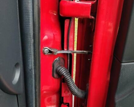 Красный Опель Movano, объемом двигателя 2.3 л и пробегом 337 тыс. км за 16900 $, фото 81 на Automoto.ua