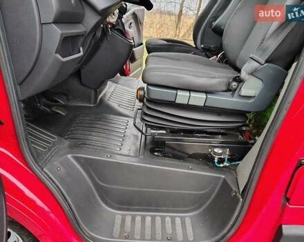 Красный Опель Movano, объемом двигателя 2.3 л и пробегом 337 тыс. км за 16900 $, фото 53 на Automoto.ua