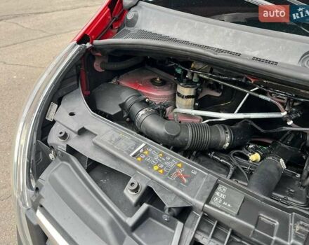 Красный Опель Movano, объемом двигателя 2.3 л и пробегом 339 тыс. км за 20500 $, фото 123 на Automoto.ua