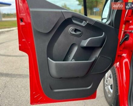 Красный Опель Movano, объемом двигателя 2.3 л и пробегом 339 тыс. км за 20500 $, фото 96 на Automoto.ua