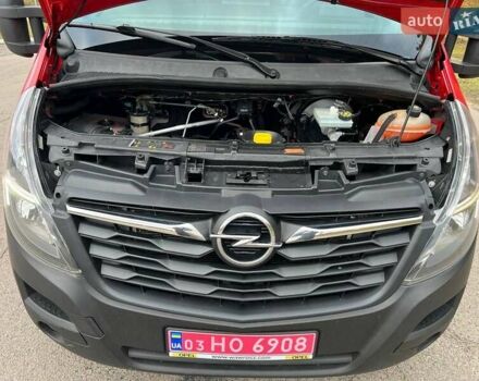 Красный Опель Movano, объемом двигателя 2.3 л и пробегом 339 тыс. км за 20500 $, фото 114 на Automoto.ua