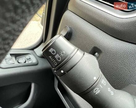 Красный Опель Movano, объемом двигателя 2.3 л и пробегом 339 тыс. км за 20500 $, фото 112 на Automoto.ua