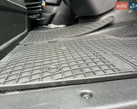 Красный Опель Movano, объемом двигателя 2.3 л и пробегом 339 тыс. км за 20500 $, фото 127 на Automoto.ua