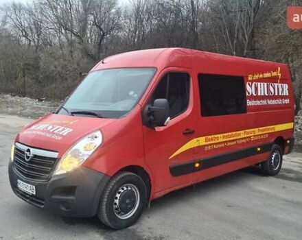 Красный Опель Movano, объемом двигателя 2.3 л и пробегом 380 тыс. км за 15999 $, фото 1 на Automoto.ua