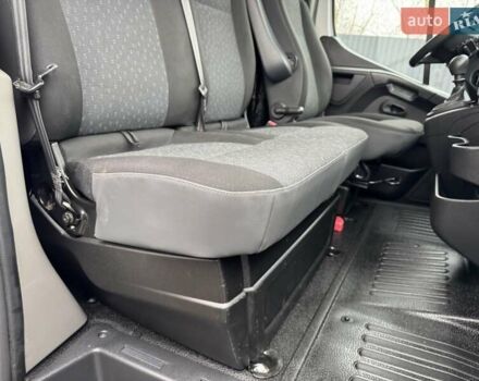 Опель Movano, об'ємом двигуна 2.3 л та пробігом 242 тис. км за 18700 $, фото 37 на Automoto.ua