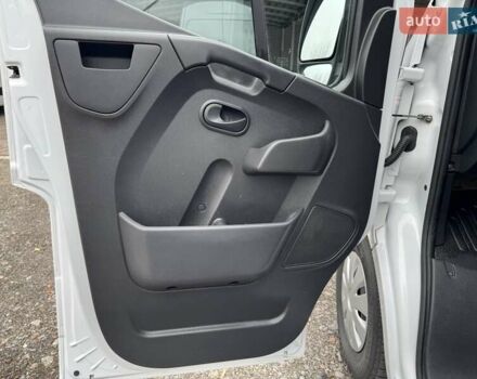 Опель Movano, об'ємом двигуна 2.3 л та пробігом 242 тис. км за 18700 $, фото 23 на Automoto.ua