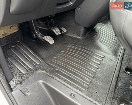 Опель Movano, об'ємом двигуна 2.3 л та пробігом 242 тис. км за 18700 $, фото 26 на Automoto.ua