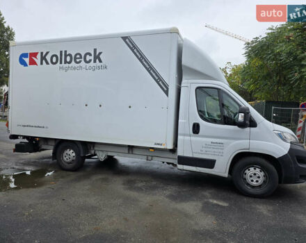 Опель Movano, объемом двигателя 2.2 л и пробегом 230 тыс. км за 25999 $, фото 1 на Automoto.ua