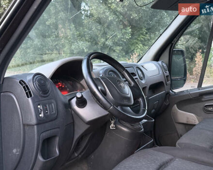 Опель Movano, объемом двигателя 2.3 л и пробегом 390 тыс. км за 8000 $, фото 9 на Automoto.ua