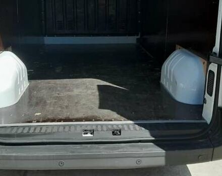 Опель Movano, об'ємом двигуна 0 л та пробігом 265 тис. км за 17800 $, фото 13 на Automoto.ua