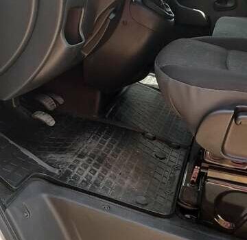 Опель Movano, об'ємом двигуна 0 л та пробігом 265 тис. км за 17800 $, фото 9 на Automoto.ua