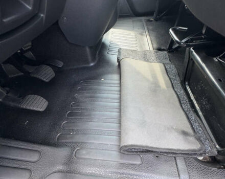 Опель Movano, об'ємом двигуна 0 л та пробігом 403 тис. км за 17900 $, фото 13 на Automoto.ua