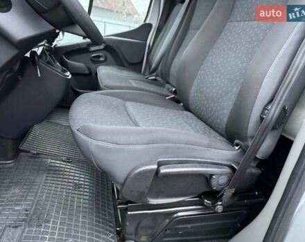 Опель Movano, объемом двигателя 2.3 л и пробегом 200 тыс. км за 21700 $, фото 14 на Automoto.ua