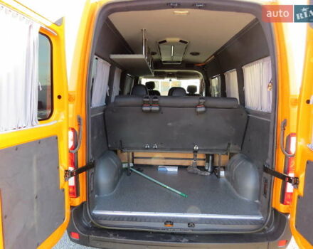 Желтый Опель Movano, объемом двигателя 2.3 л и пробегом 270 тыс. км за 20998 $, фото 9 на Automoto.ua