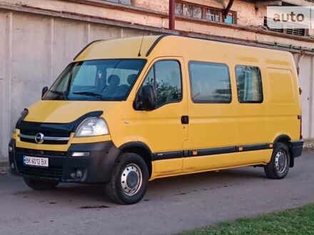 Жовтий Опель Movano, об'ємом двигуна 2.95 л та пробігом 400 тис. км за 5950 $, фото 1 на Automoto.ua