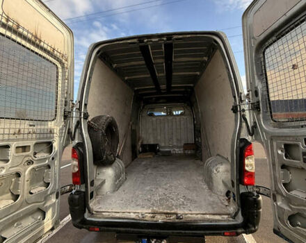 Серый Опель Movano, объемом двигателя 2.5 л и пробегом 607 тыс. км за 9200 $, фото 4 на Automoto.ua