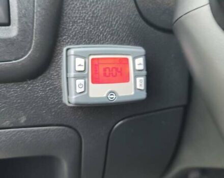 Серый Опель Movano, объемом двигателя 2.3 л и пробегом 303 тыс. км за 12300 $, фото 1 на Automoto.ua