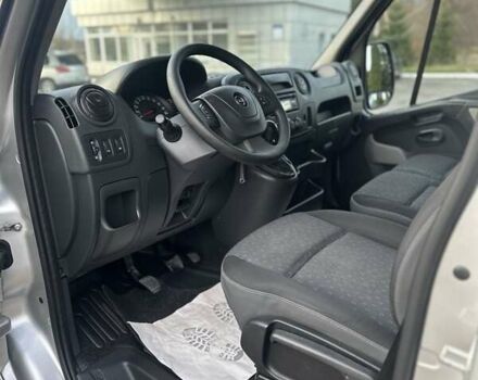 Серый Опель Movano, объемом двигателя 2.3 л и пробегом 272 тыс. км за 17500 $, фото 35 на Automoto.ua