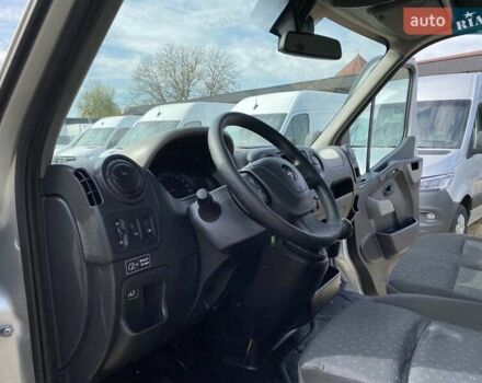 Сірий Опель Movano, об'ємом двигуна 2.3 л та пробігом 287 тис. км за 18890 $, фото 33 на Automoto.ua