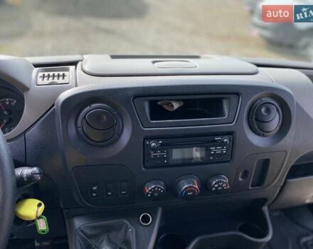 Сірий Опель Movano, об'ємом двигуна 2.3 л та пробігом 287 тис. км за 18890 $, фото 40 на Automoto.ua